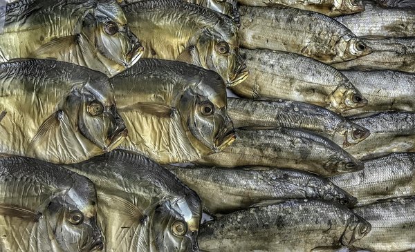 Discover How a Plant-Based Diet Can Alleviate Symptoms of Ulcerative Colitis: Unveiling the Benefits